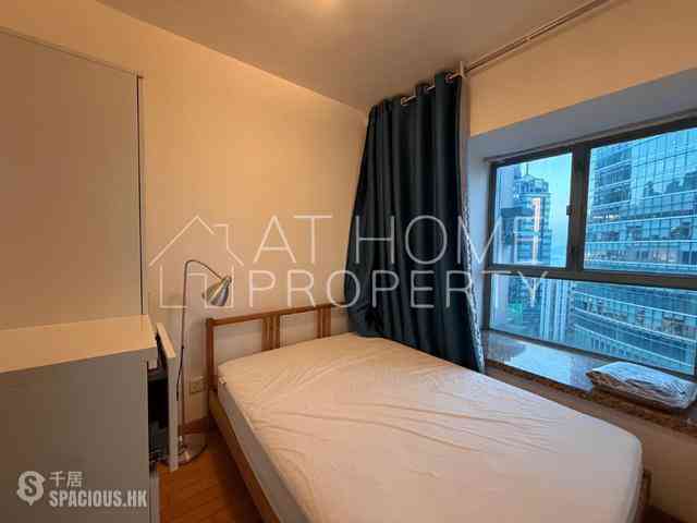 Sheung Wan - Queen's Terrace 04