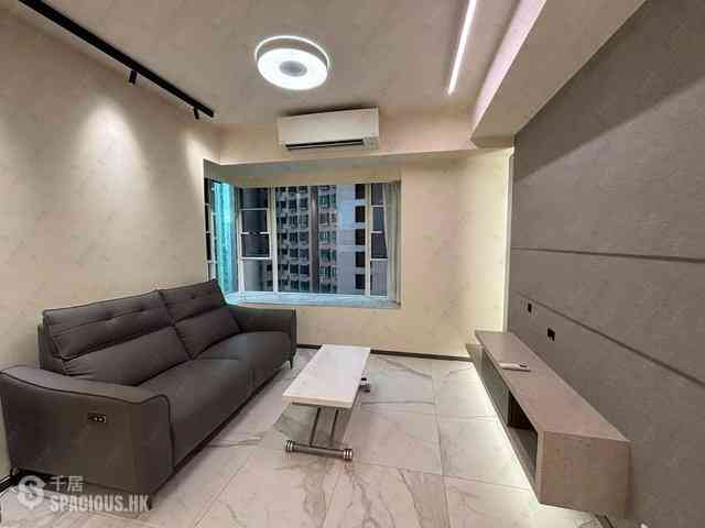 Mid Levels Central - Hillsborough Court Block 2 03
