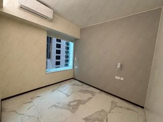 Mid Levels Central - Hillsborough Court Block 2 04