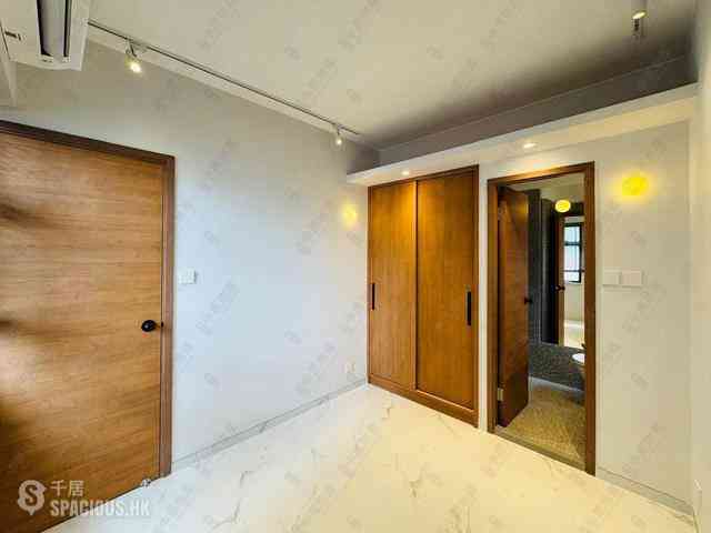 Soho - Kam Kin Mansion 01