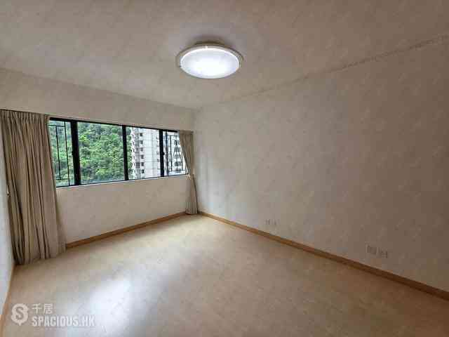 Mid Levels Central - Clovelly Court Block 2 10
