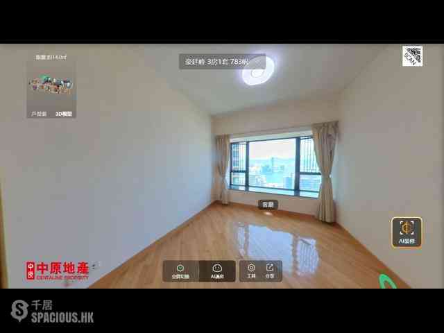 Fortress Hill - Le Sommet Block 2 01