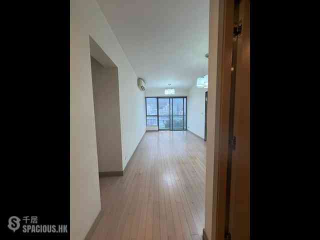 Wan Chai - The Oakhill 01