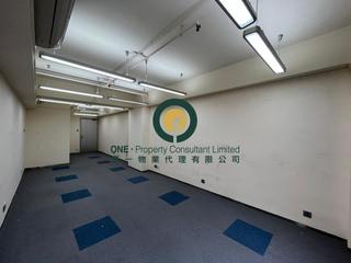 Sheung Wan - Hollywood Centre 03