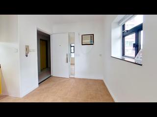 Soho - Yuppie Tel 07