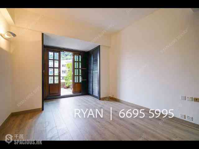 Happy Valley - 1-4, Briar Avenue 10