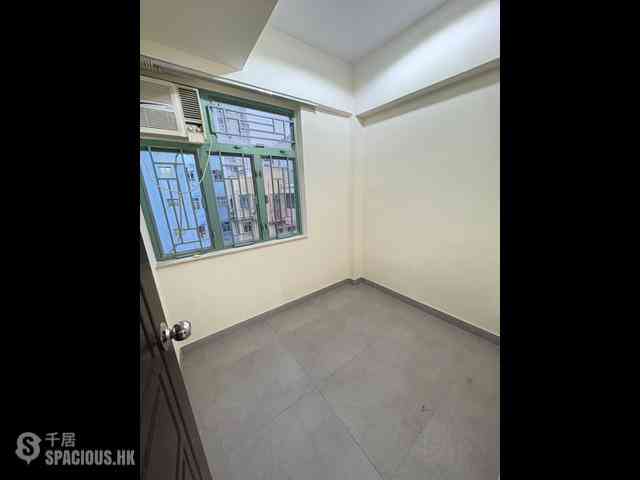 Sham Shui Po - Celebrity Court 03