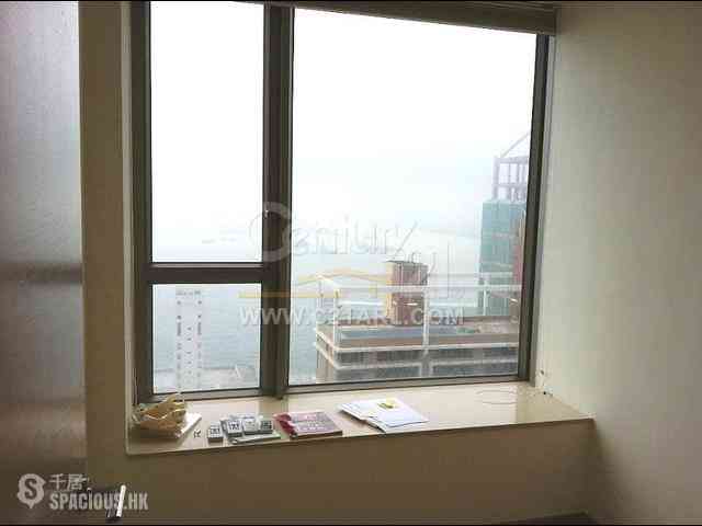 Sai Ying Pun - Island Crest 02