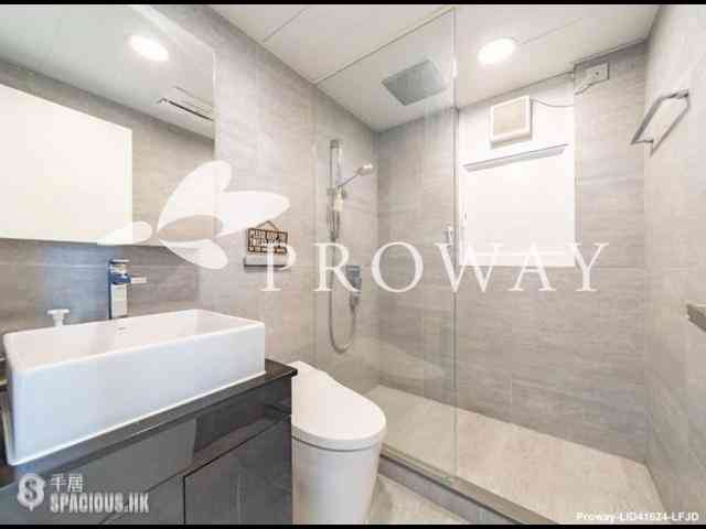 Causeway Bay - Hoi Deen Court 11