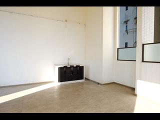 Shau Kei Wan - EAST 17 28