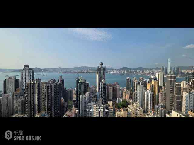 Sai Ying Pun - The Summa Block 1 04