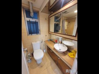 Tai Kok Tsui - Harbour Green Tower 3 08