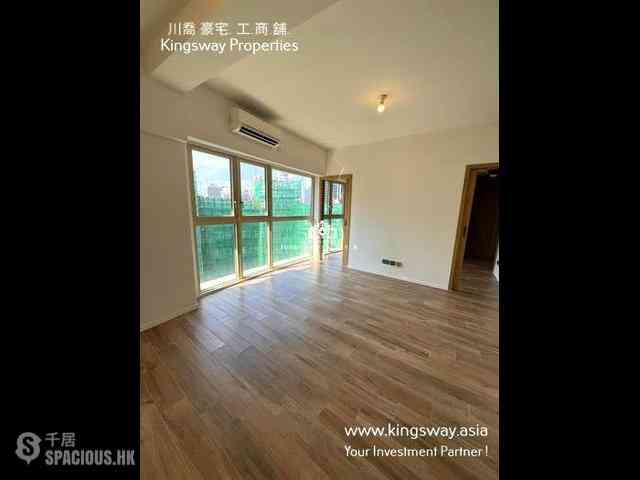 Mid Levels Central - St. Joan Court 09