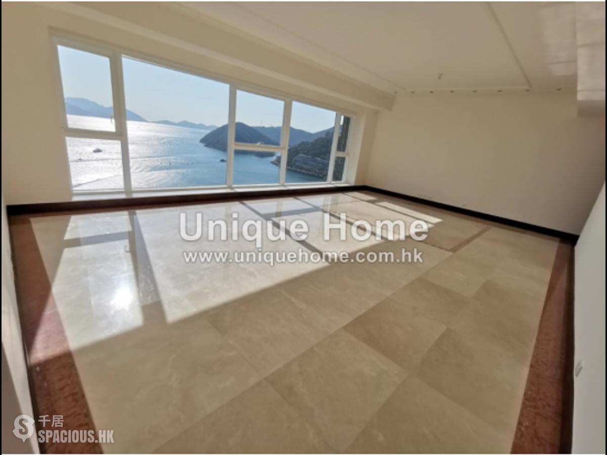 Repulse Bay - Fairmount Terrace 01