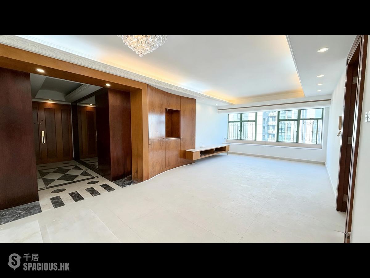 Mid Levels Central - Robinson Place 01