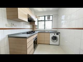 Mid Levels Central - Robinson Place 03