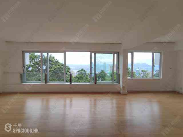 The Peak - Barker Villa 01