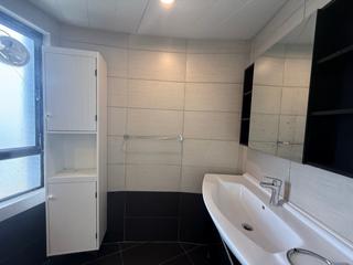 Mid Levels Central - Birchwood Place 07