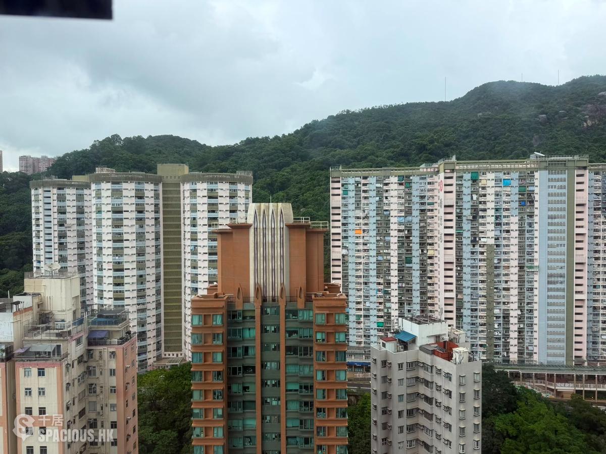 铜锣湾 - 光明台1座 01