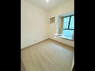 Sheung Wan - Queen's Terrace 03