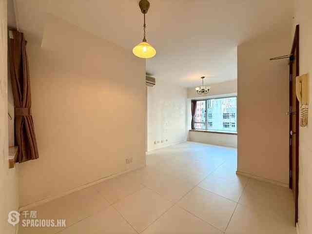 Sai Ying Pun - Ying Wa Court 04