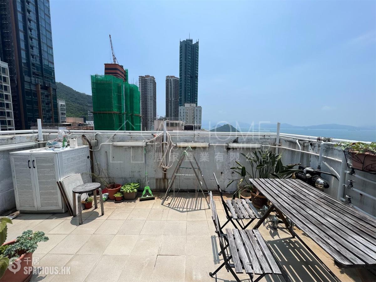 Kennedy Town - Wah Po Building 01