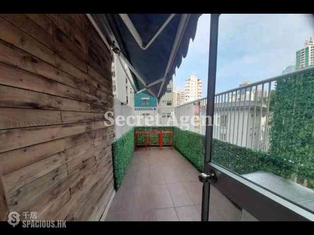 Mid Levels West - Cartwright Gardens 01
