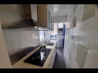 Mid Levels West - Cartwright Gardens 05