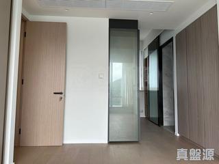 Ap Lei Chau - Larvotto Block 1 03