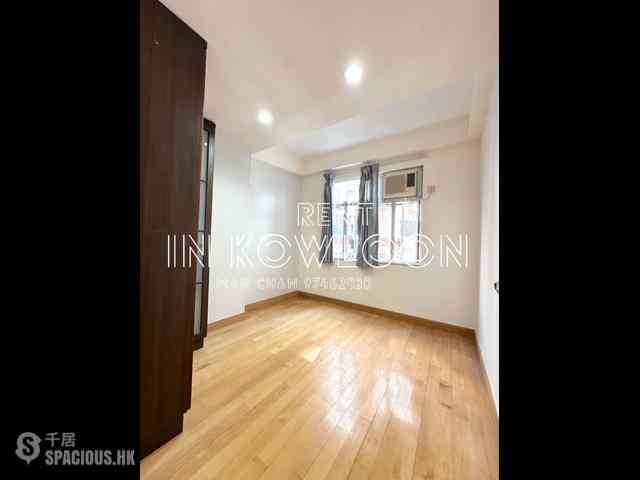 Tsim Sha Tsui - Universal Mansion 05