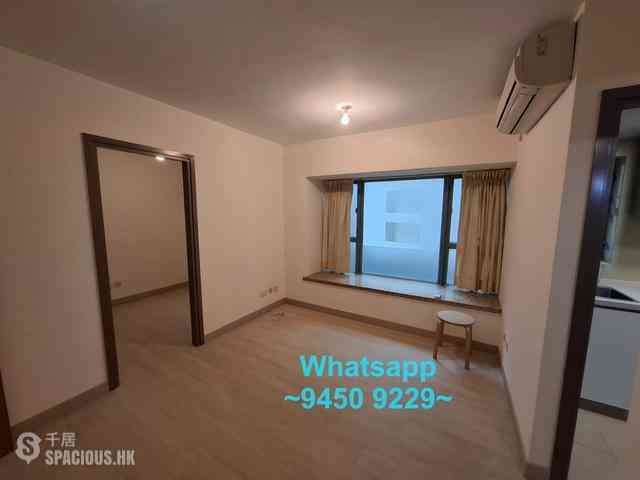 Sheung Wan - Queen's Terrace 02