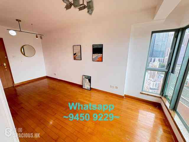 Sheung Wan - Queen's Terrace 03