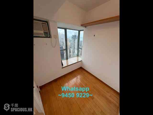 Sheung Wan - Queen's Terrace 14