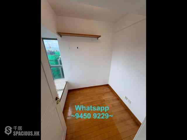 Sheung Wan - Queen's Terrace 16