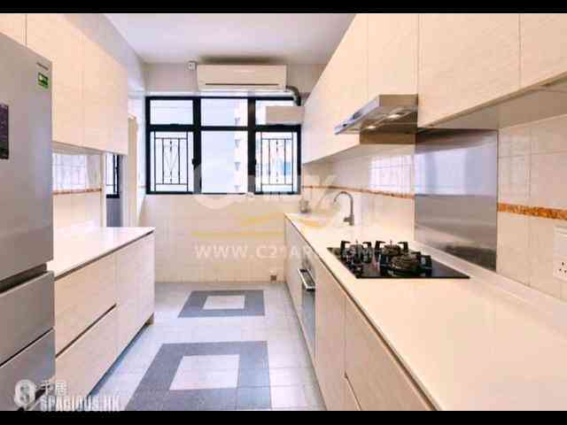 Mid Levels Central - Clovelly Court 03