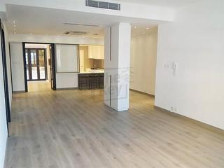 Happy Valley - 1-4, Briar Avenue 04