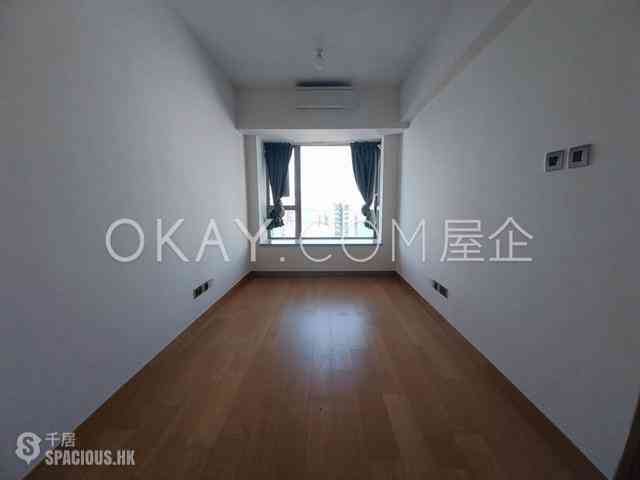 Sai Ying Pun - The Nova 07