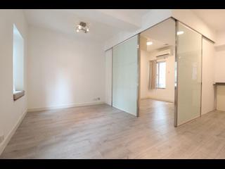 Mid Levels Central - Maxluck Court 02
