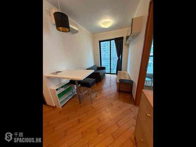 Sheung Wan - Medal Court 01