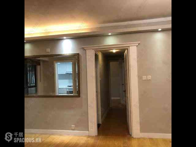 Mid Levels Central - Robinson Heights Block 3 01