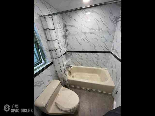 Mid Levels Central - Goldwin Heights 03