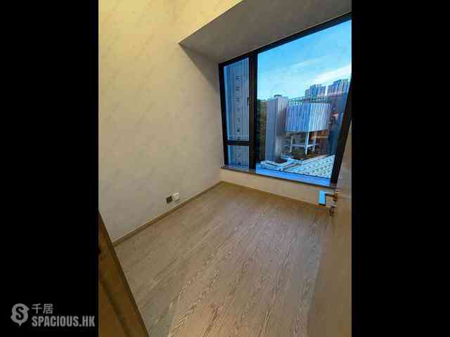 Wong Chuk Hang - The Southside Phase 4A Tower 2A 06