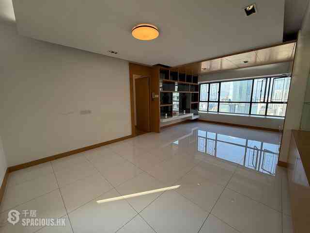 Mid Levels Central - The Grand Panorama Block 2 02