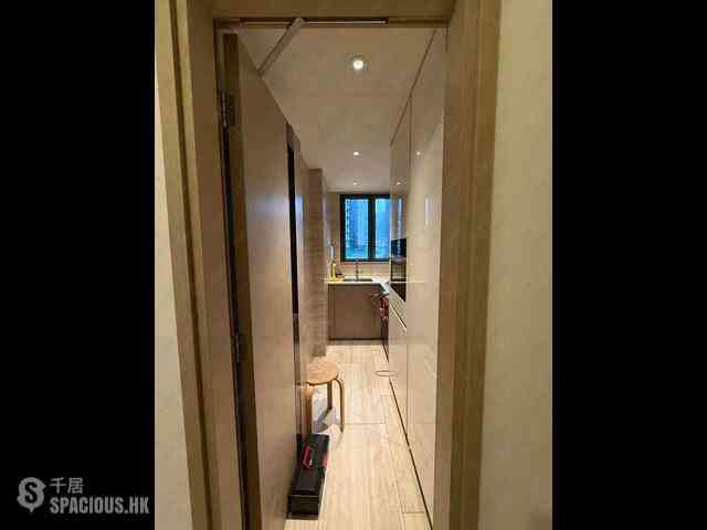 Wong Chuk Hang - The Southside Phase 1 Southland Tower 2A 07