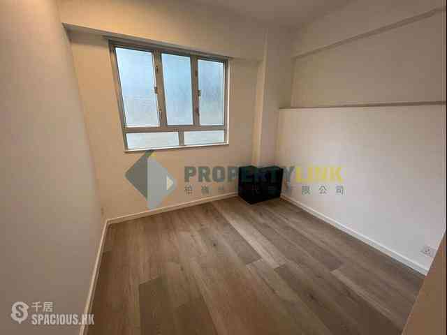 Sai Ying Pun - 1C, High Street 11