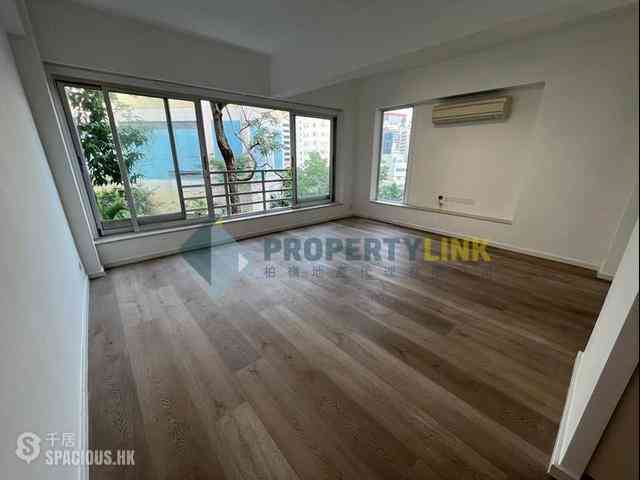 Sai Ying Pun - 1C, High Street 02