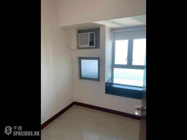Kennedy Town - The Merton Tower 2 08