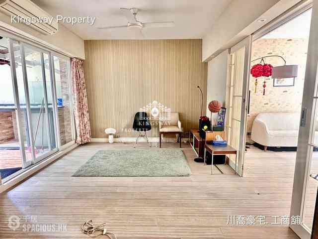 Mid Levels Central - Carlos Court 06