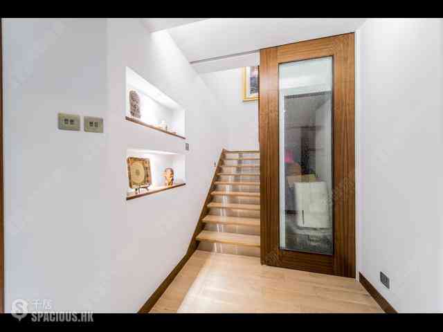 Mid Levels Central - Tregunter Tower 3 06