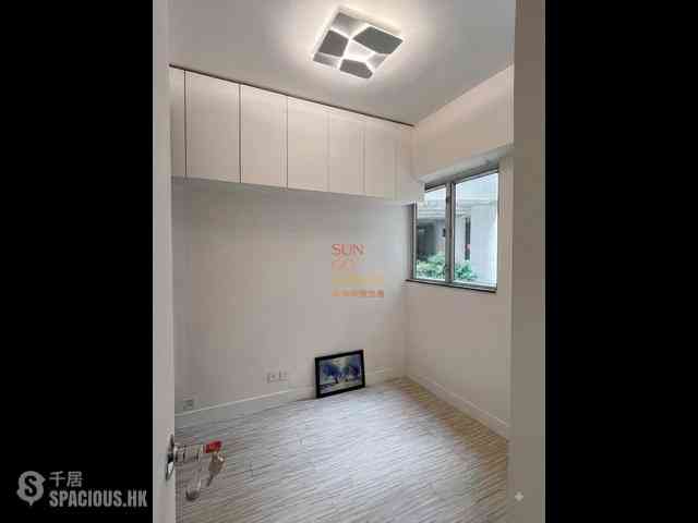 Mid Levels West - Cartwright Gardens 05